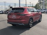 New 2025 Mitsubishi Outlander SE image 3