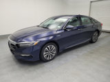 Used 2020 Honda Accord Touring image 2