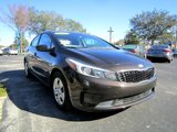 Used 2017 Kia Forte LX w/ LX Popular Package image 4