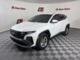 Used 2025 Hyundai Tucson SE image 2