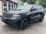 Used 2018 Jeep Grand Cherokee Altitude image 2