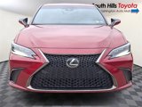 Used 2025 Lexus ES 300h w/ Premium Package image 2