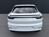 Used 2023 Porsche Cayenne Turbo S image 4