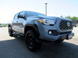 Used 2021 Toyota Tacoma TRD Off-Road image 5