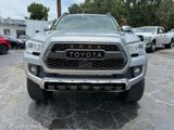 Used 2019 Toyota Tacoma Limited image 2