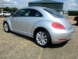 Used 2012 Volkswagen Beetle 2.5 image 3