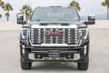 Used 2024 GMC Sierra 2500 Denali image 2