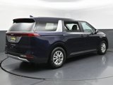 Used 2024 Kia Carnival LX image 5