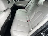 Used 2023 Genesis G70 2.0T image 6
