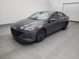Used 2022 Hyundai Elantra SEL image 2