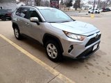 Used 2020 Toyota RAV4 XLE image 2