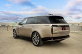 Used 2023 Land Rover Range Rover Long Wheelbase SE image 5