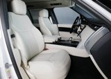 New 2025 Land Rover Range Rover SE image 3