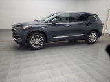 Used 2020 Buick Enclave Essence image 2