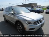 Used 2019 Volkswagen Tiguan SE w/ Panoramic Sunroof Package image 3