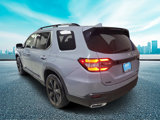 Used 2025 Honda Pilot Black Edition image 4
