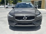 New 2025 Volvo V60 B5 Cross Country Ultra w/ Climate Package image 3