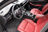 Certified 2025 Porsche Macan image 5