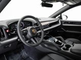 Certified 2024 Porsche Cayenne Coupe image 4