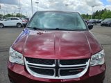 Certified 2018 Dodge Grand Caravan SE image 2