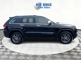 Used 2017 Jeep Grand Cherokee Limited w/ Luxury Group II image 4