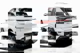 Certified 2024 Porsche Macan image 3