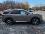 New 2025 Nissan Pathfinder Platinum image 4