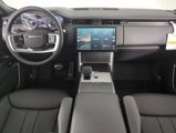 New 2025 Land Rover Range Rover Long Wheelbase SE image 4