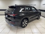 New 2025 Mitsubishi Outlander SE image 6