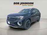 New 2025 Volkswagen Atlas SE image 3