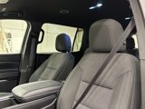 Used 2025 Chevrolet Traverse LT image 5