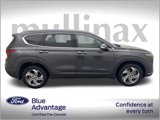 Used 2023 Hyundai Santa Fe SEL image 2