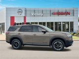 New 2025 Nissan Pathfinder Rock Creek image 2