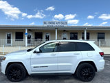 Used 2018 Jeep Grand Cherokee Altitude image 2