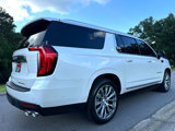 Used 2023 GMC Yukon XL Denali w/ Denali Reserve Package image 5
