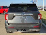 Used 2020 Ford Explorer XLT w/ Equipment Group 202A image 4