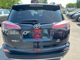 Used 2017 Toyota RAV4 SE image 3