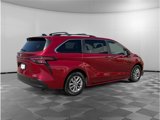 Used 2022 Toyota Sienna XLE image 5