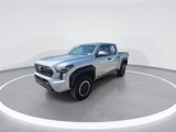 Used 2024 Toyota Tacoma TRD Off-Road image 4