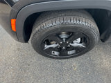 New 2025 Jeep Grand Cherokee L Limited w/ Luxury Tech Group II image 4