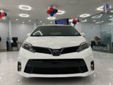 Used 2019 Toyota Sienna SE Premium w/ Carpet Mat Package image 2