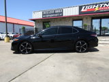 Used 2019 Toyota Camry XSE image 2