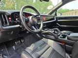 Certified 2024 Porsche Cayenne S image 4