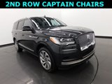 Used 2023 Lincoln Navigator Reserve image 2