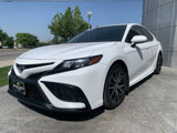 Used 2021 Toyota Camry SE image 3