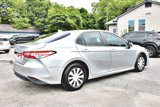 Used 2019 Toyota Camry LE image 3