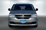 Used 2019 Dodge Grand Caravan SE w/ UConnect Hands-Free Group image 6