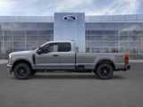 New 2025 Ford F250 XLT w/ FX4 Off-Road Package image 3