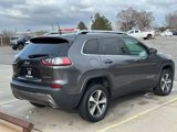 Used 2019 Jeep Cherokee Limited w/ Luxury Group image 2