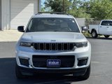 Used 2023 Jeep Grand Cherokee L Limited w/ Luxury Tech Group II image 2